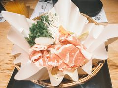 -枝魯枝魯自助料理
