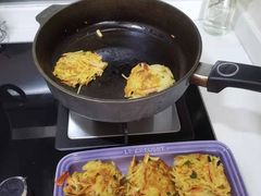 -阿姨来了月嫂服务中心(徐汇店)