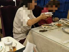 大堂-疆里疆外·和田烤肉·清真