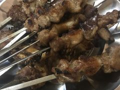 -烤肉小伙烤肉店