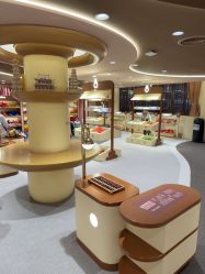 -奈尔宝·国风主题儿童乐园·亲子餐厅(豫园商城店)