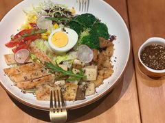-POKEE VIA&Brunch·维娅(重庆来福士店)
