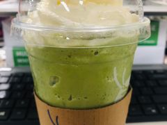 -瑞幸咖啡(东直门枢纽店)