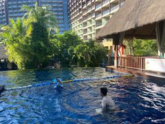 -三亚湾海居铂尔曼度假酒店