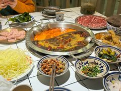 -旧街市鲜货老火锅(大光路店)