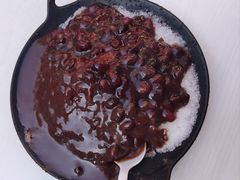 红豆巧克力酸磨糕-王中王刨冰