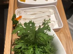 -左庭右院鲜牛肉火锅(环球港店)