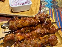 -乡村馕坑肉·烧烤·新疆菜·本地人更爱吃(阿勒泰首店)