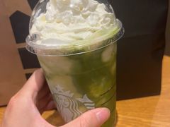 -星巴克臻选(深圳龙华红山天虹店)