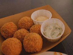 -瑞食酒馆 La Taverne Suisse