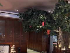 -八府香鸭·啫啫煲(华山路店)