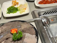 -海底捞火锅(曹安公路店)