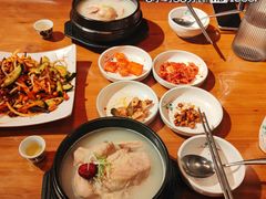 -长寿参鸡汤(朝韩风情街店)