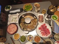 -巴奴毛肚火锅(二七万达店)