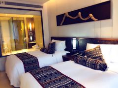 -西双版纳融创皇冠假日度假酒店