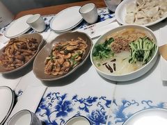 -东方饺子王(工农大路店)