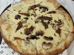 黑松露菌菇薄饼-G+KITCHEN(龙湖狮山天街店)