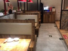 -叶派龙虾•招牌香辣蟹·海鲜(中海国际店)