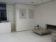 -卡罗酒店(东门晒布地铁站店)