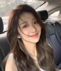 -BULB STUDIO 巴柏明星发型工作室