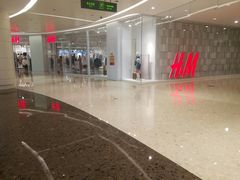-H&M(华润万象城店)