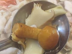 -迎三江菌汤兔(星桥街西段店)