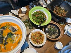 -湘力力小院·鱼汤泡饭(枫林路店)