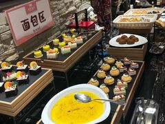 -安徽饭店·白鹭阁自助餐厅(梅山路店)