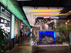 大堂-河坝烧烤串城(金达莱店)
