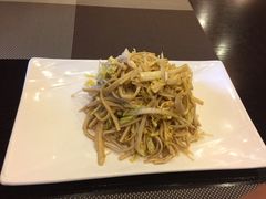 炒豆腐丝-麦香坊(伏波山店)