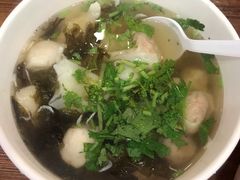 -手劲鱼丸馄饨铺(哈一百店)