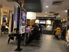 大堂-麦当劳(世界城广场店)