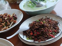 -宣威山野人家·云南菜·菌火锅(金碧店)