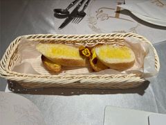 餐前面包-PARFUM FLORAL花境法餐(南京首店)