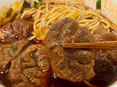 -易毛特色牛肉面(解放碑步行街店)