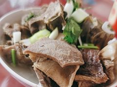 -陕北农家小吃风干羊肉剁荞面