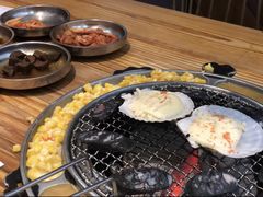 -青瓦炭韩潮烤肉(花园道店)