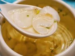 酸辣乌鱼蛋汤-悦融琥珀·京鲁菜·海味珍品(西单店)