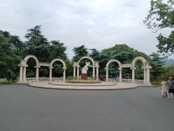 -玄武湖景区-情侣园游乐场