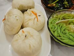 -李与白包子铺(桐梓林店)
