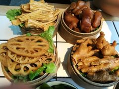 -瓜西西重庆火锅(花溪店)