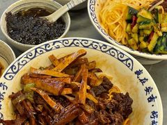 -梅溪·小伙子干挑面(安吉总店)