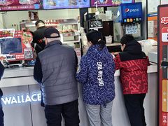 -华莱士·全鸡汉堡(五号路店)