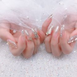 -七彩虹美甲美睫 半永久