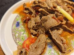 -沸炉重庆老火锅(军事博物馆店)