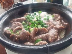 -容里煲仔饭(利丰北路店)