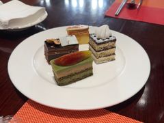 -广州希尔顿逸林酒店-OPEN開·全日制餐厅·海鲜·小火锅·自助餐(东风路店)