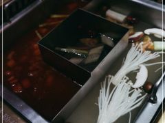 -东巴人鱼豆花火锅(幸福街店)
