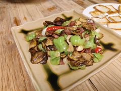 -缘生态云南菜·野生菌庭院餐厅(华侨城店)