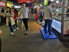 -大学城夜市大排档(凤栖路店)